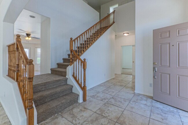 Foto del edificio - 17856 W Watson Ln