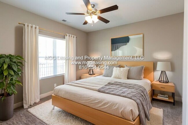 Building Photo - Modern Comfort Meets Everyday Convenience ...