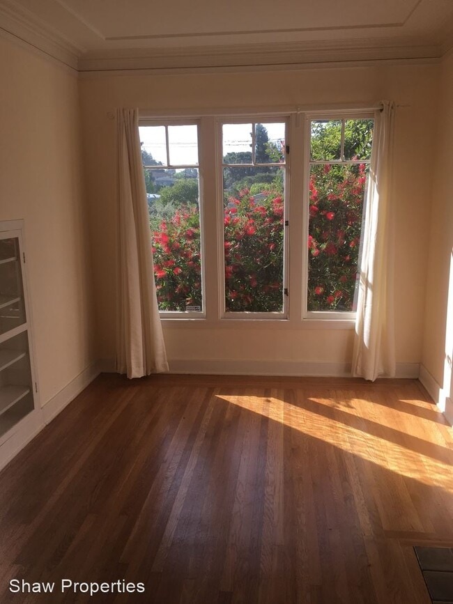 Building Photo - 3 br, 1 bath House - 1775 San Lorenzo Ave