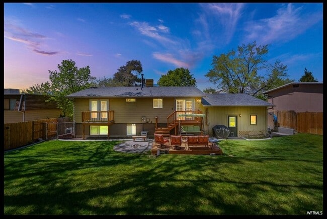 Building Photo - 9547 Flint Dr