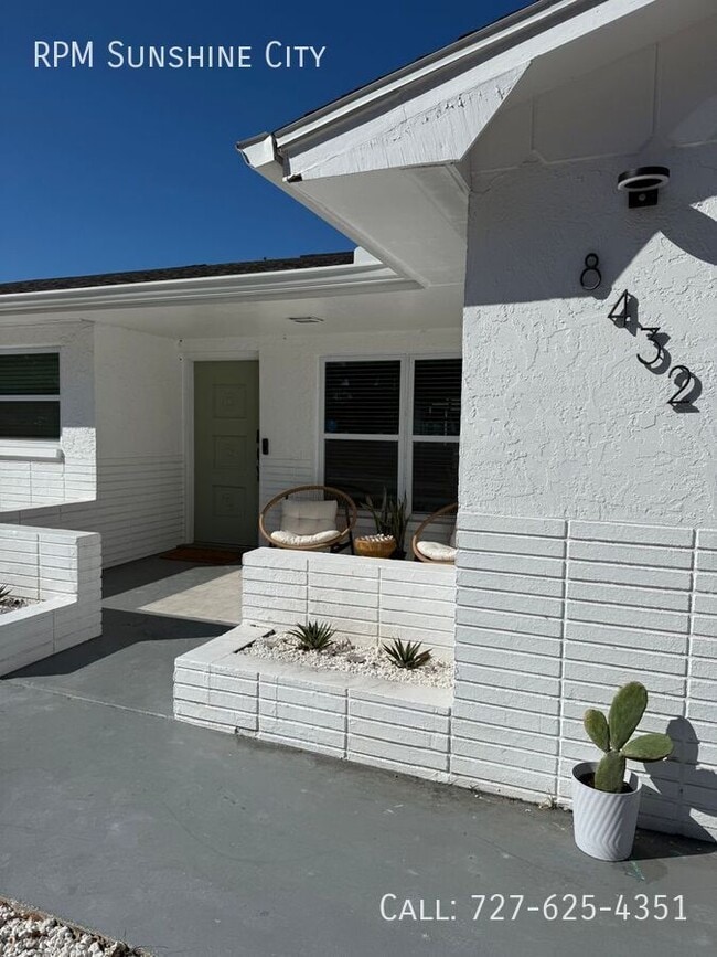 Foto del edificio - 8432 136th St