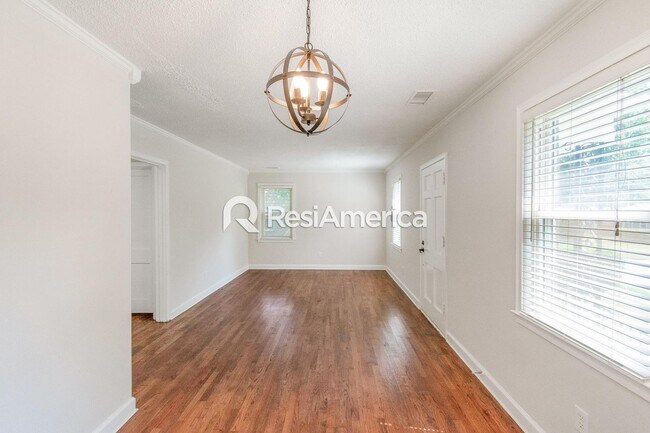 Foto del edificio - Newly Renovated off High Point Terrace!