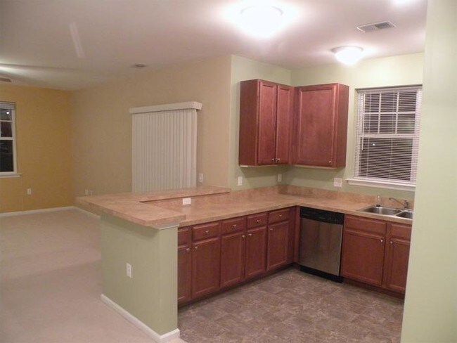 Building Photo - 5329 Warminster Dr