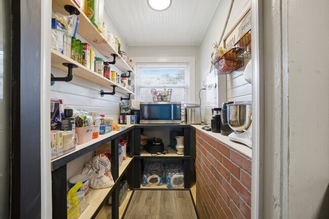 Foto del edificio - 1080 Green St