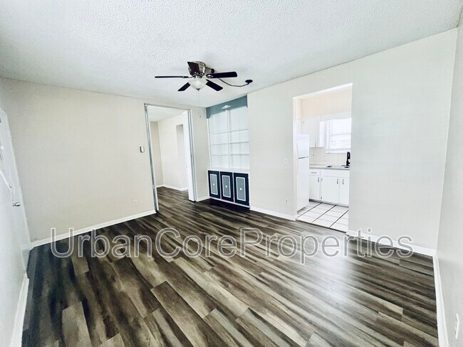 Foto del edificio - 321 24th St N