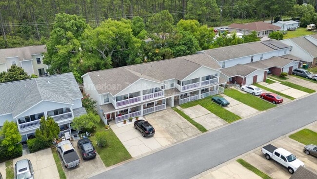 Building Photo - 1815 Pointed Leaf Ln
