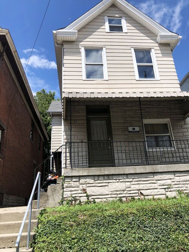 Primary Photo - 168 Warner Street