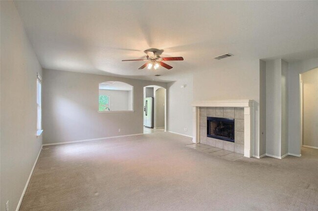 Foto del edificio - 310 Brentwood Dr