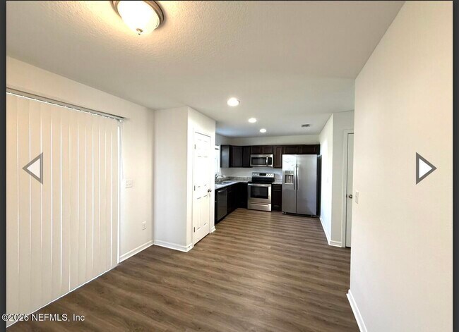 Foto del edificio - 3067 Harbison St