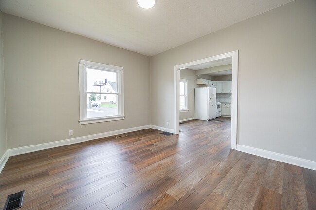 Foto del edificio - 23 Buena Vista Ave