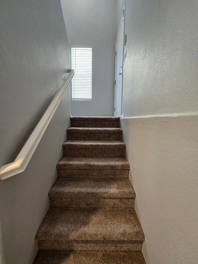 Building Photo - Fabulous 3-Bedroom, 3.5-Bathroom Home with...