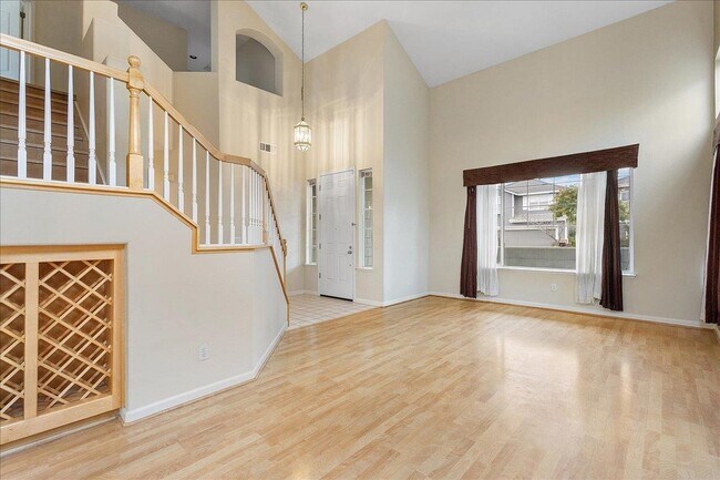 Foto del edificio - 16 Smith Ct