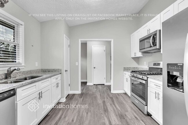 Building Photo - 2647 Peyton Woods Trail SW