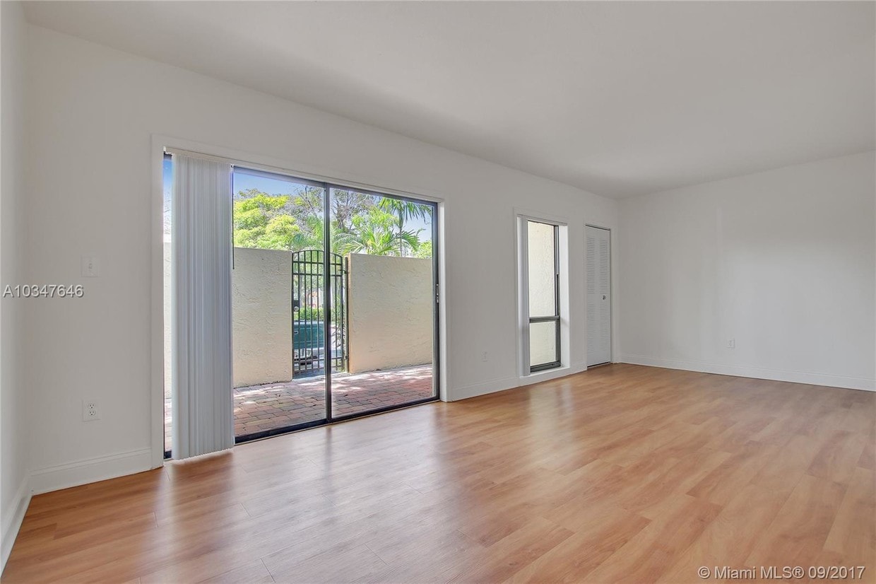 10471 N Kendall Dr, Miami, FL 33176 Apartments 10471 N Kendall Dr