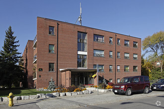 Building Photo - Hill Heights Apartments