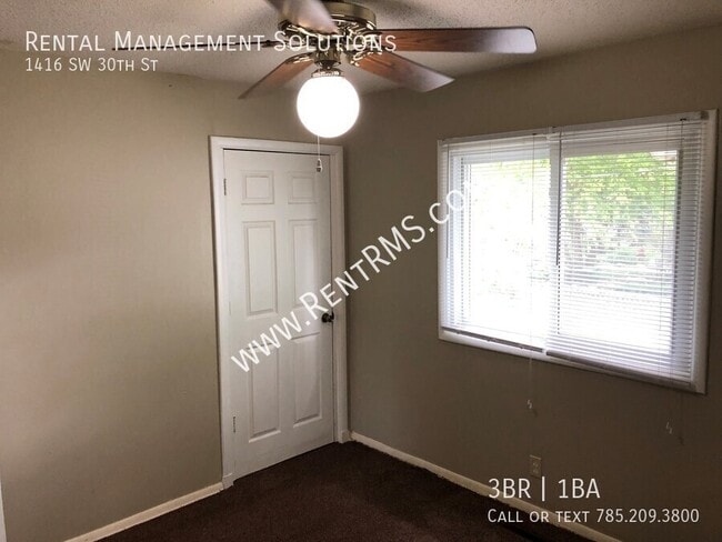 Building Photo - 1416 SW 30th St