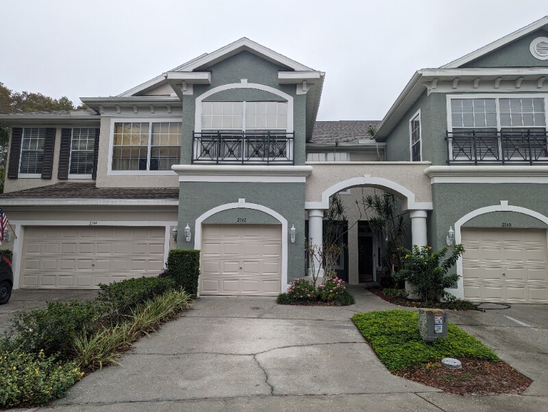Foto principal - 2142 Park Crescent Dr