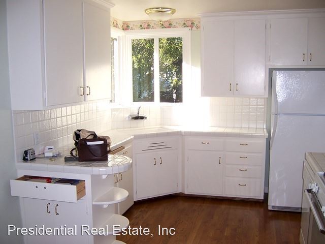 Building Photo - 2 br, 1 bath House - 2404 Palm Ave
