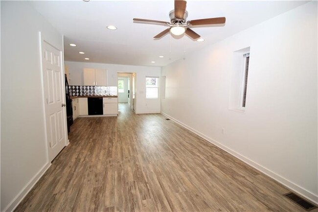 Building Photo - 267 45th St