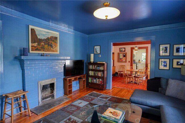 Foto del edificio - 2159 Main St NW