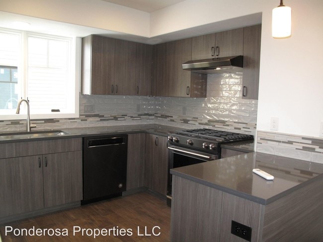 Building Photo - 2 br, 2 bath House - 380 S Pine Meadow