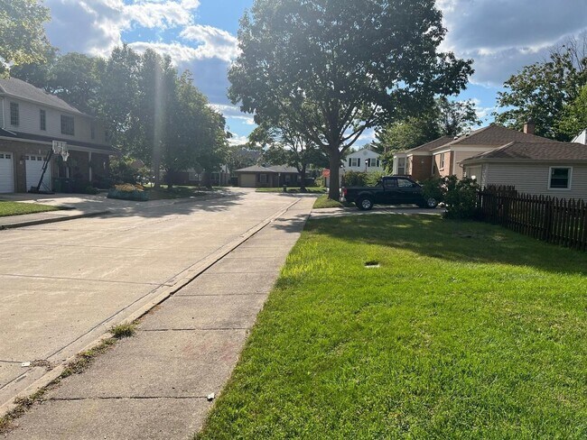 Foto del edificio - 11 Elizabeth Ct