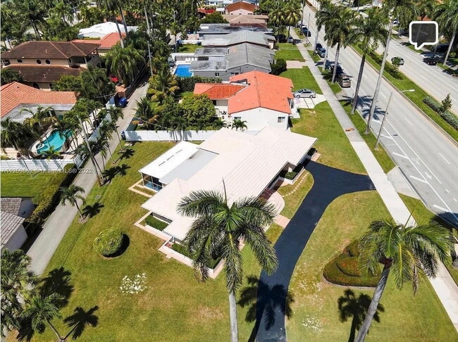 Hollywood Boulevard, Hollywood, FL 33019 - 3 BR 2 BA single-family home - Hollywood Boulevard, Hollywood, FL 33019 - 3 BR 2 BA single-family home