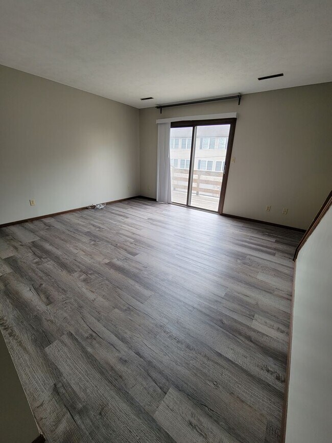 Foto del edificio - Near Med Center 2 Bedroom, 1.5 Bathroom Townhouse Available 8/5/26