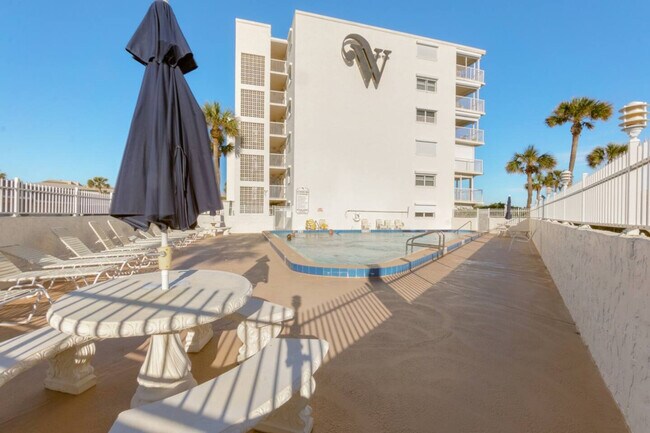 Foto del edificio - 555 Fillmore Ave