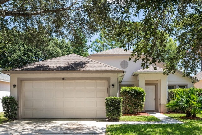 Building Photo - 665 Buckingham Dr