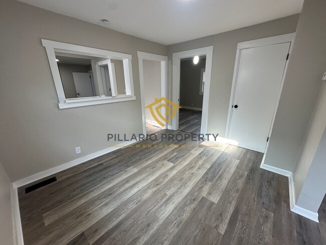 Foto del edificio - Fully Renovated 3-Bedroom Home Near The Children’s Museum, Available NOW!