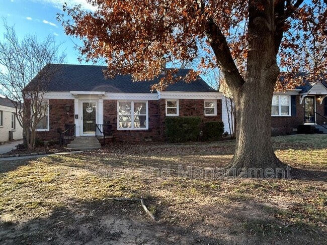 Foto del edificio - 2504 NW 27th St