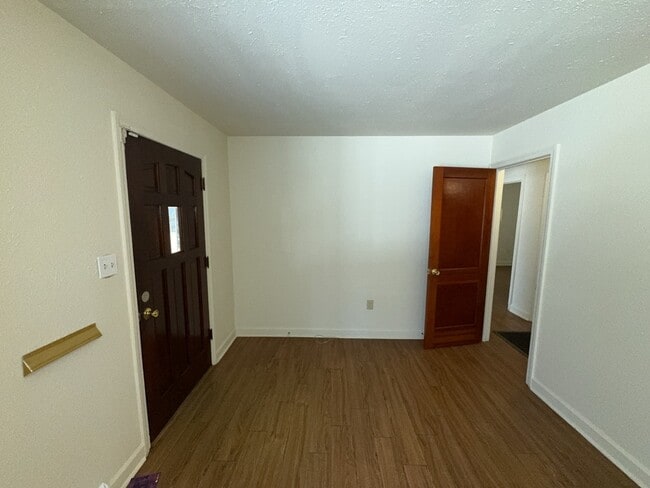 Foto del edificio - 2605 Lilly St