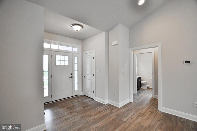 Foto del edificio - 28896 E Henry Pl