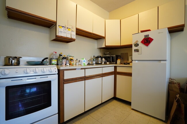 Foto del edificio - 1120 Commonwealth Ave