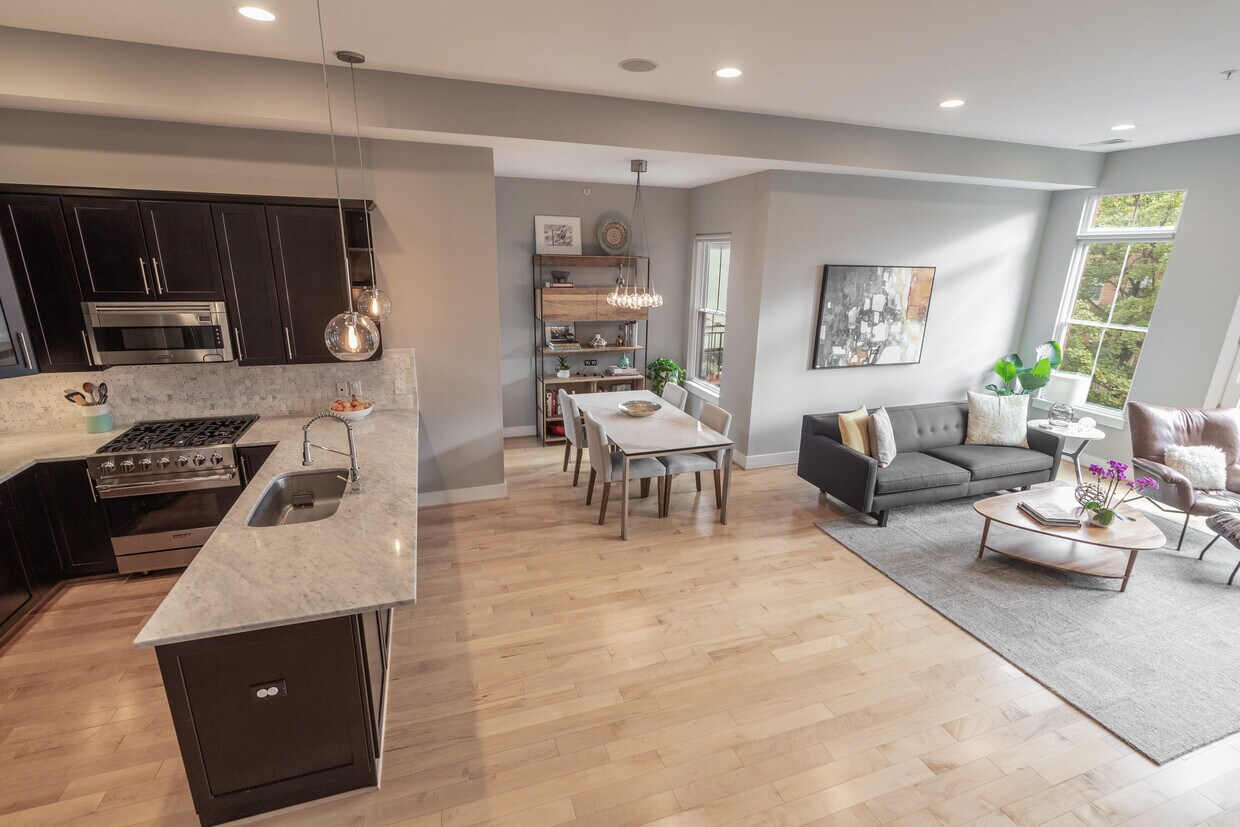 Foto principal - 1700 Euclid St NW