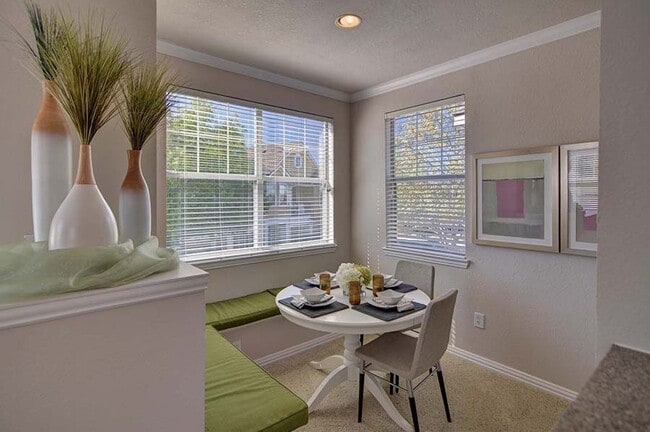 Building Photo - Lakepointe Residences