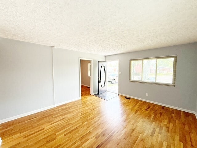 Building Photo - 3534 Pixley Ct