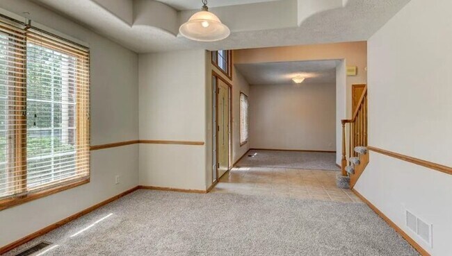 Foto del edificio - 701 Fleetwood Drive, Papillion, NE, 68133