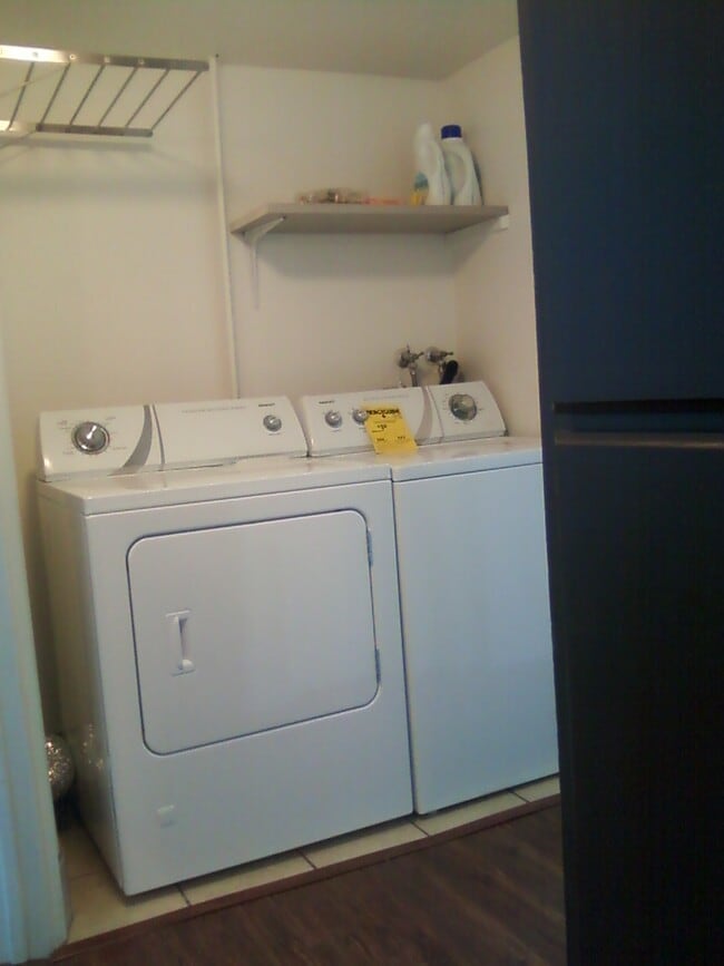 In-Unit Washer & Dryer Included - 217 E I St
