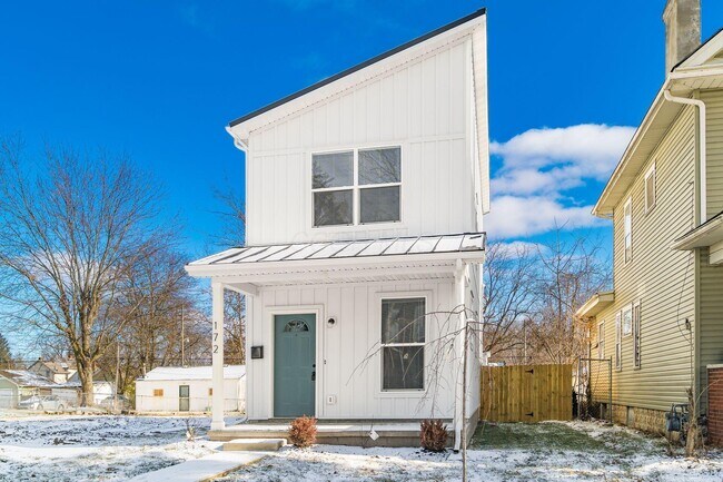 Foto del edificio - 172 Whitethorne Ave