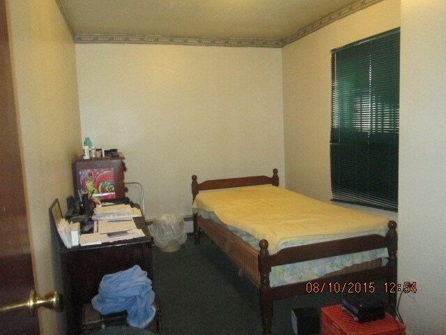 Foto del edificio - 8051 Schaefer Hwy
