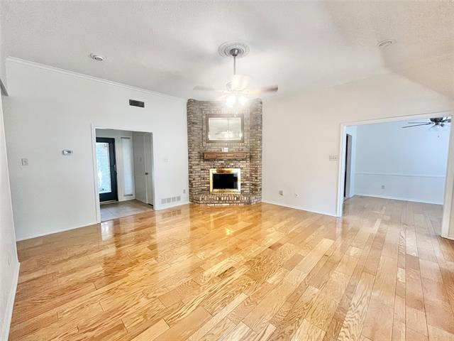 Building Photo - 3915 Wentworth Dr