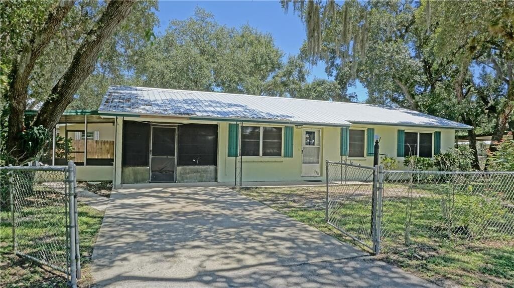 2050 SW 34th Terrace, Okeechobee, FL 34974 House for Rent in Okeechobee, FL