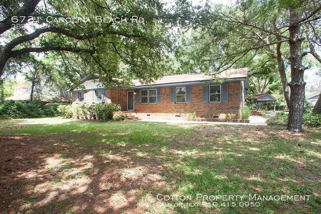 Building Photo - 6731 Carolina Beach Rd