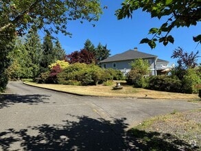 Building Photo - 2736 Stein Hill Ln