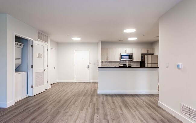 Foto del edificio - 416 Highland Ave