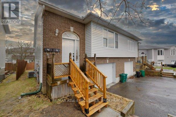 Photo du bâtiment - 1344 Brackenwood Crescent