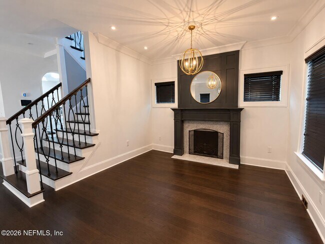 Foto del edificio - 1544 N Laura St