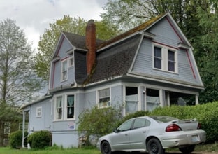 Building Photo - 519 E Ivy St